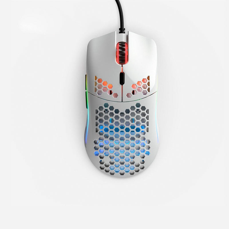 Ultra-Responsive Wired Gaming Mouse – Dynamic RGB Lighting & Precision Control